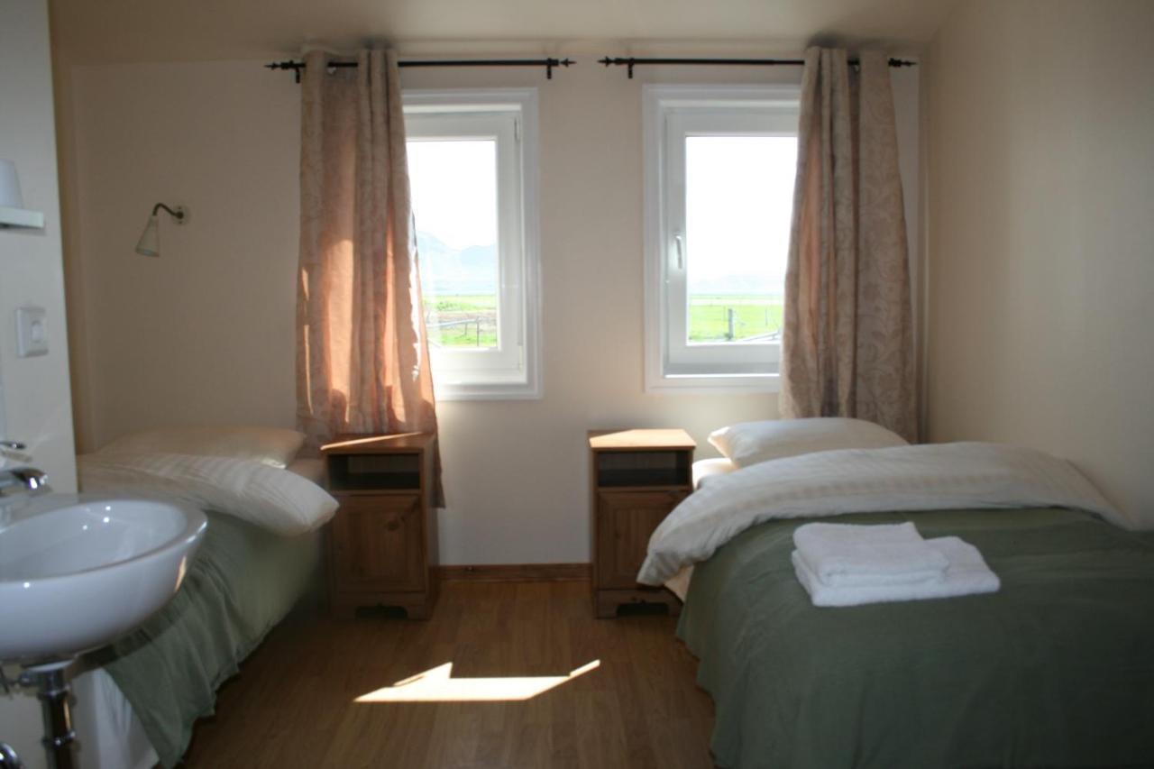 Guesthouse Vellir Vík Chambre photo