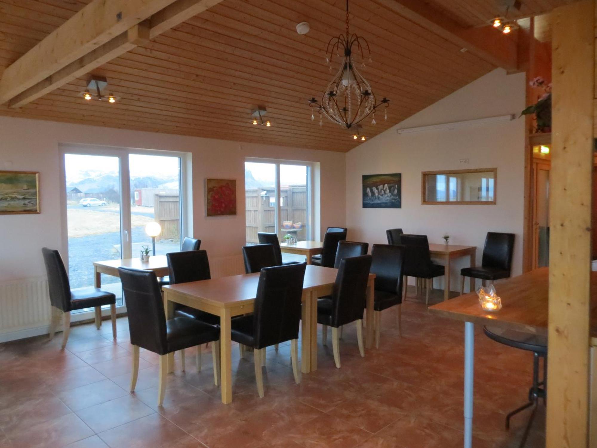 Guesthouse Vellir Vík Extérieur photo